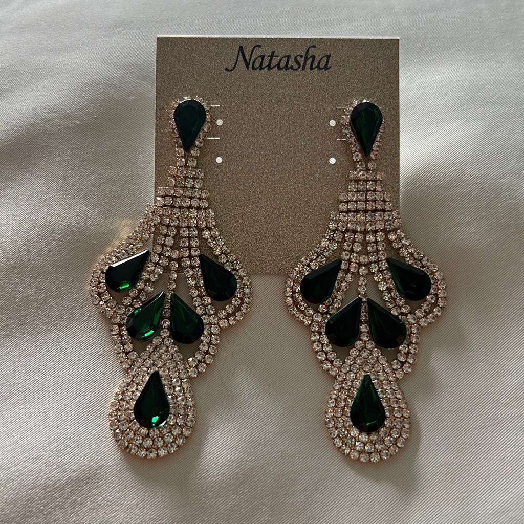 Natasha New Green Earrings 22$